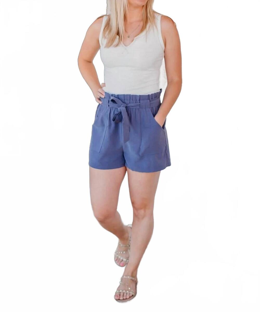 NEW GILLI cinched waist paperbag shorts in blueberry